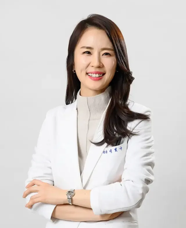 Dr. Seo Bit-na, director of Beauty Story Clinic — Ulthera and lifting specialist in Gangnam