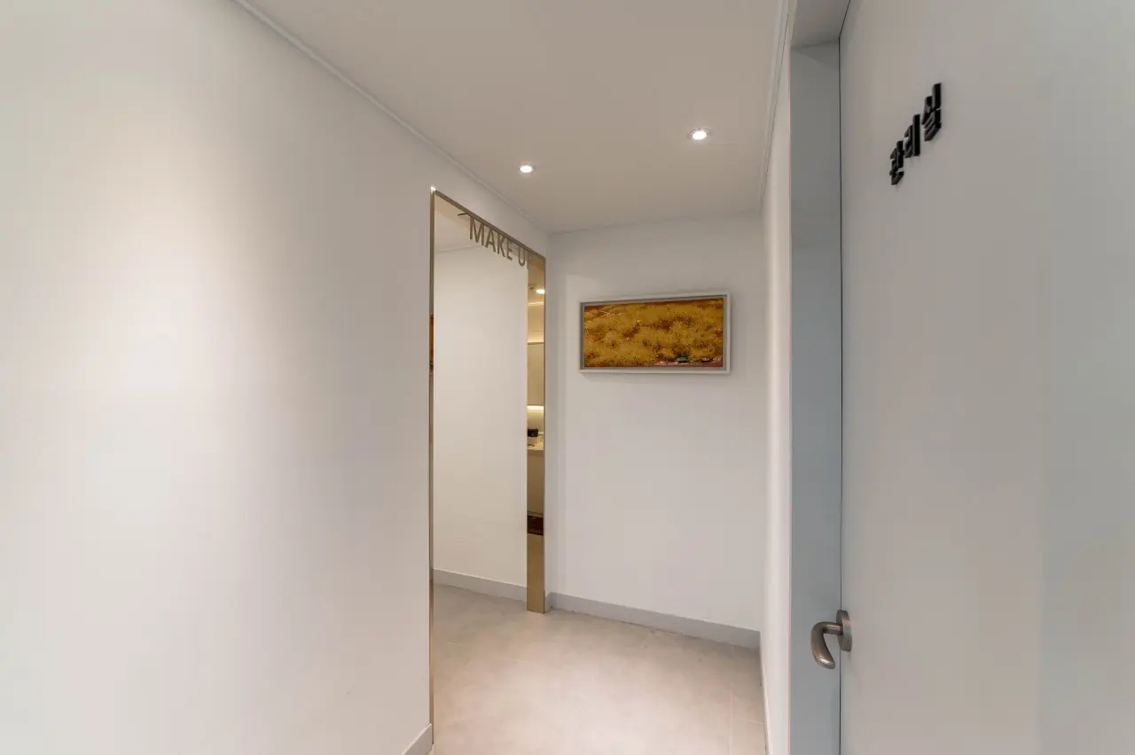 Interior of Beauty Story Clinic, gangnam dermatology 4